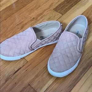 Pink Steve Madden Ecentrcq